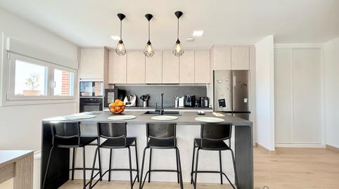 Foto 5 de Casa adosada en venta en El Casar, Guadalajara