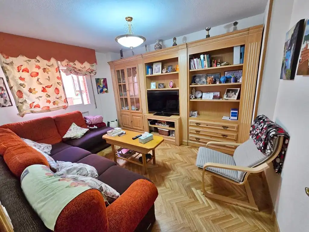 Living room of Attic for sale in Leganés  with Heating, Parquet flooring and Terrace