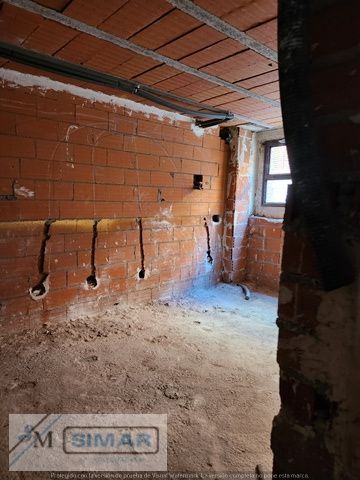 Flat for sale in  Toledo Capital  with Storage room