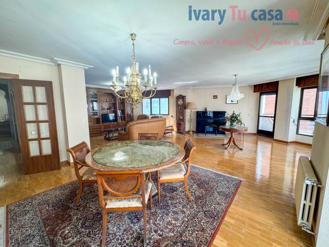 Piso en Venta en Plaza Illes Columbretes