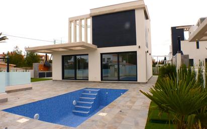 Swimming pool of House or chalet for sale in El Campello  with Terrace and Storage room