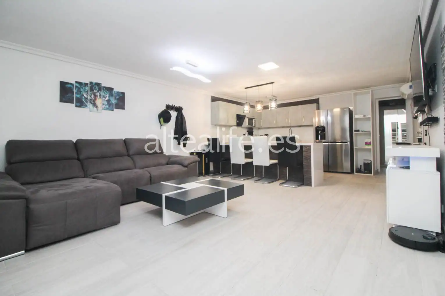 Vista exterior de Casa o chalet en venta en L'Alfàs del Pi con Aire acondicionado, Calefacción y Jardín privado