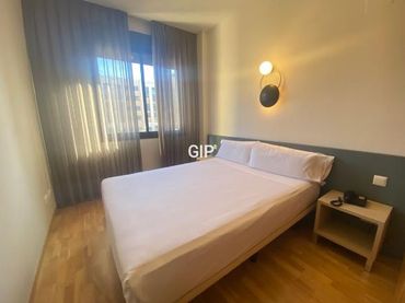 Apartament amb piscina de lloguer a San Blas
