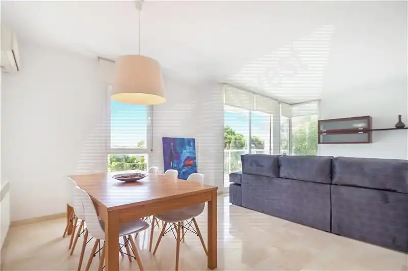 Sala de estar de Piso de alquiler en  Palma de Mallorca con Aire acondicionado, Calefacción y Terraza