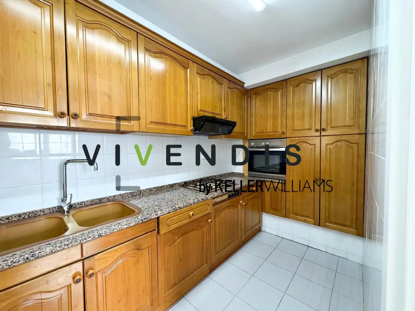Cocina de Piso en venta en Sant Andreu de la Barca con Aire acondicionado