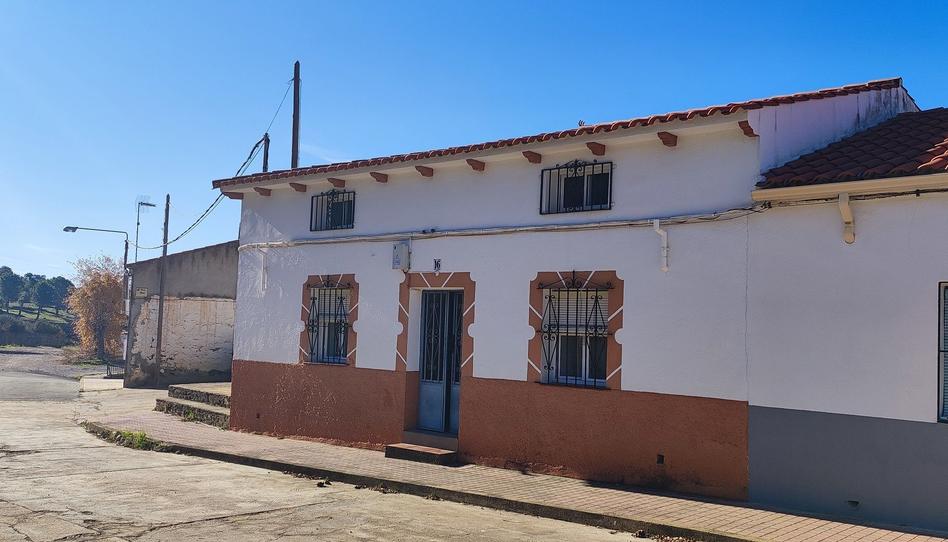 Foto 1 de Casa o chalet en venta en Calle Juan de Austria, 16, Madroñera, Cáceres