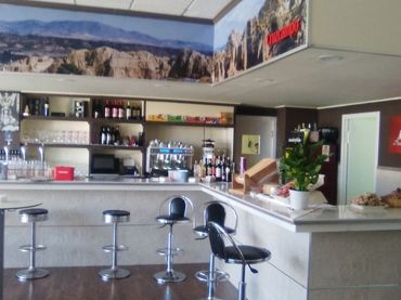 Local comercial en venta en Avenida Mariana Pineda