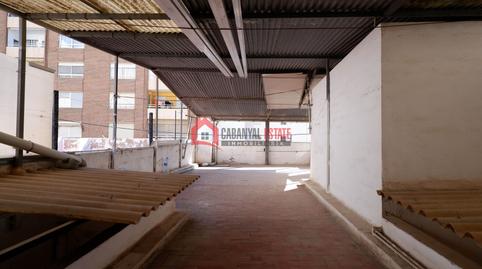 Foto 2 de Casa adosada en venta en Avenida de Abril - 9 de Octubre, Sagunto / Sagunt