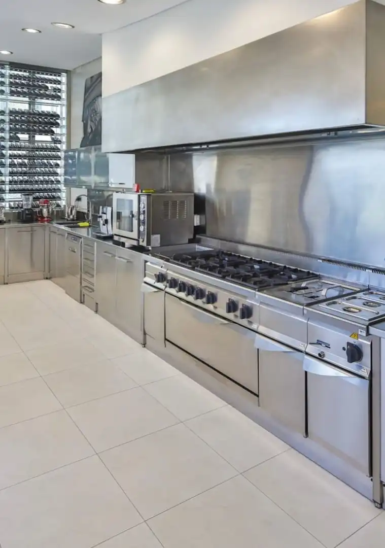 Kitchen of Houses for sale in Sotogrande  with Air Conditioner, Heating and Private garden