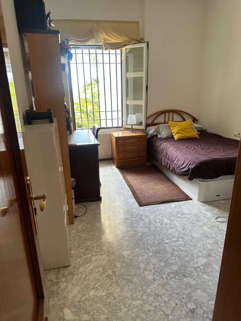 Houses for sale in Poniente-Norte - Miralbaida - Parque Azahara
