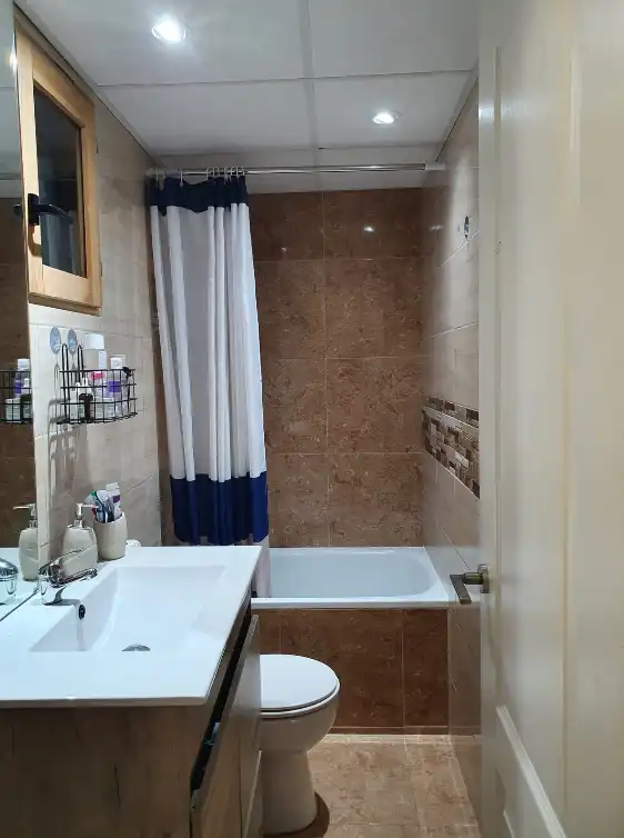 Bathroom of Flat for sale in Castellón de la Plana / Castelló de la Plana  with Air Conditioner, Parquet flooring and Internet