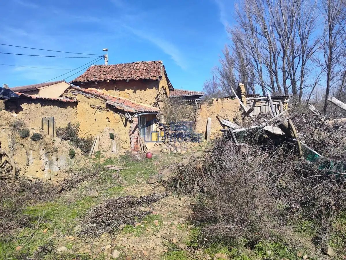 Terreny residencial en venda a Garrafe de Torío, imagen 3