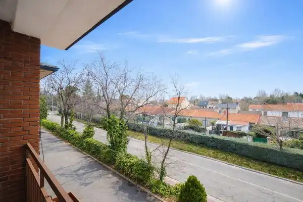 Vista exterior de Pis en venda en Soto del Real amb Calefacció, Terrassa i Traster
