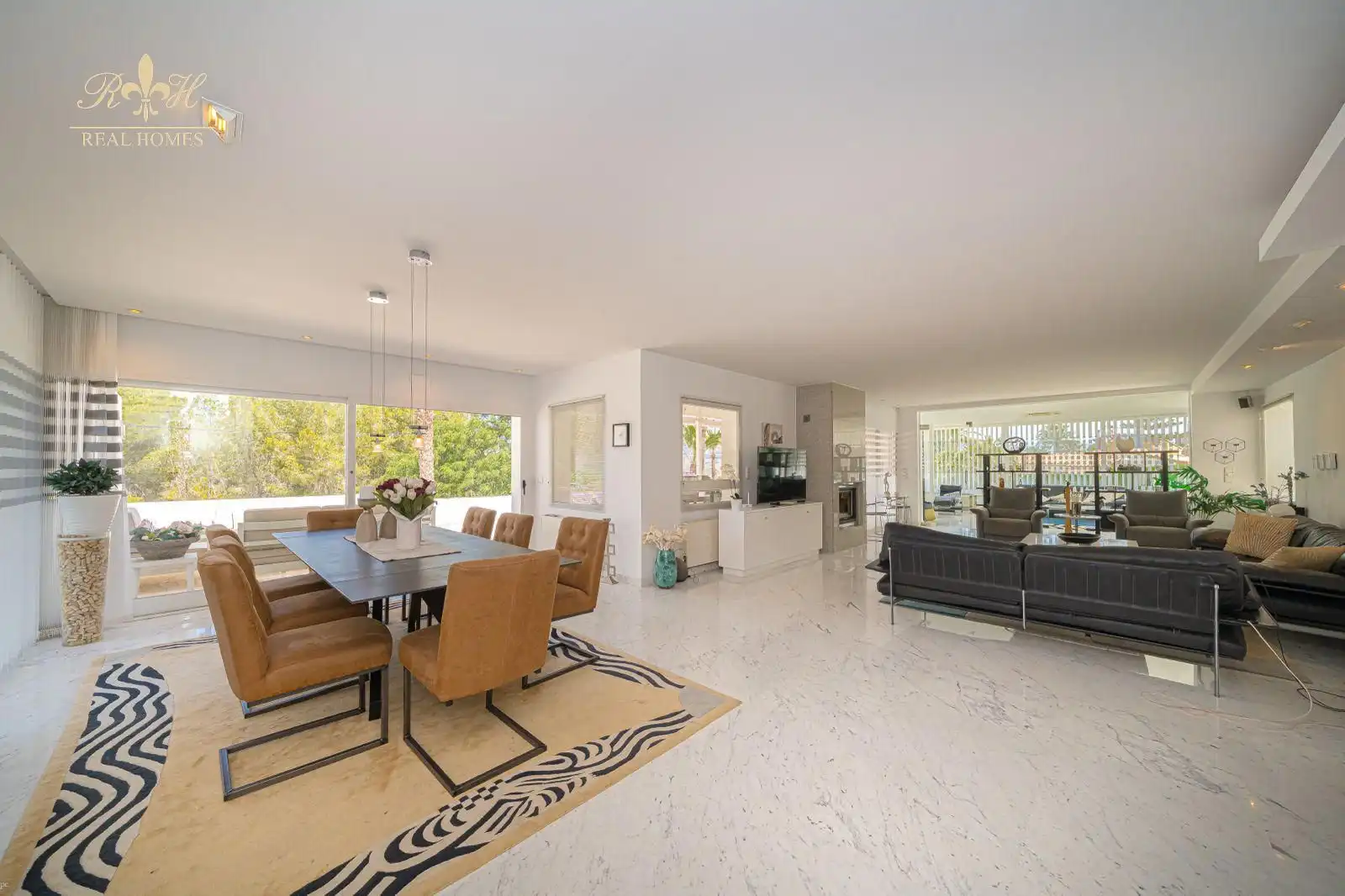 Dining room of Houses for sale in L'Alfàs del Pi  with Air Conditioner, Terrace and Swimming Pool