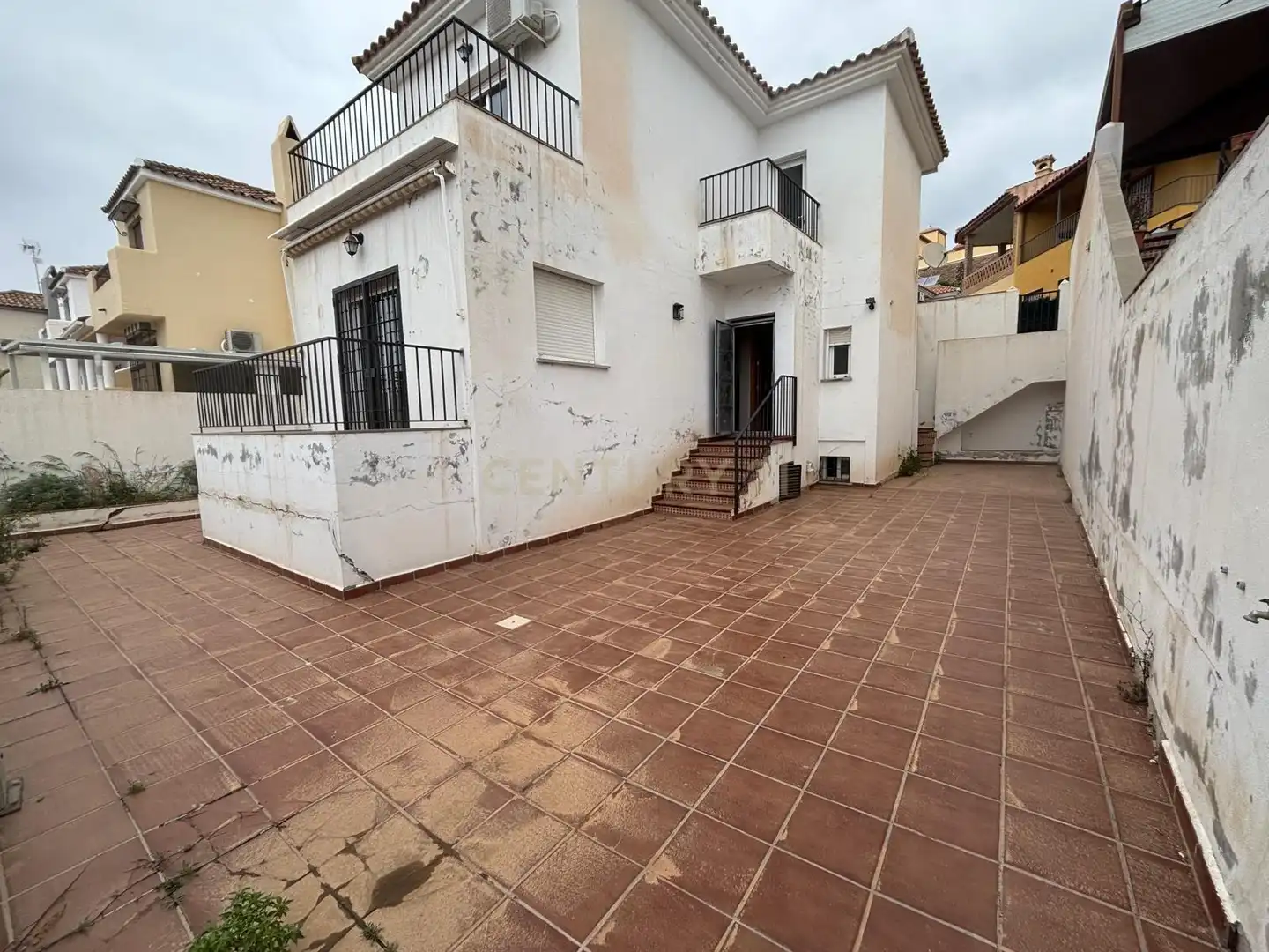 Vista exterior de Casa o xalet en venda en Torrox amb Piscina comunitària