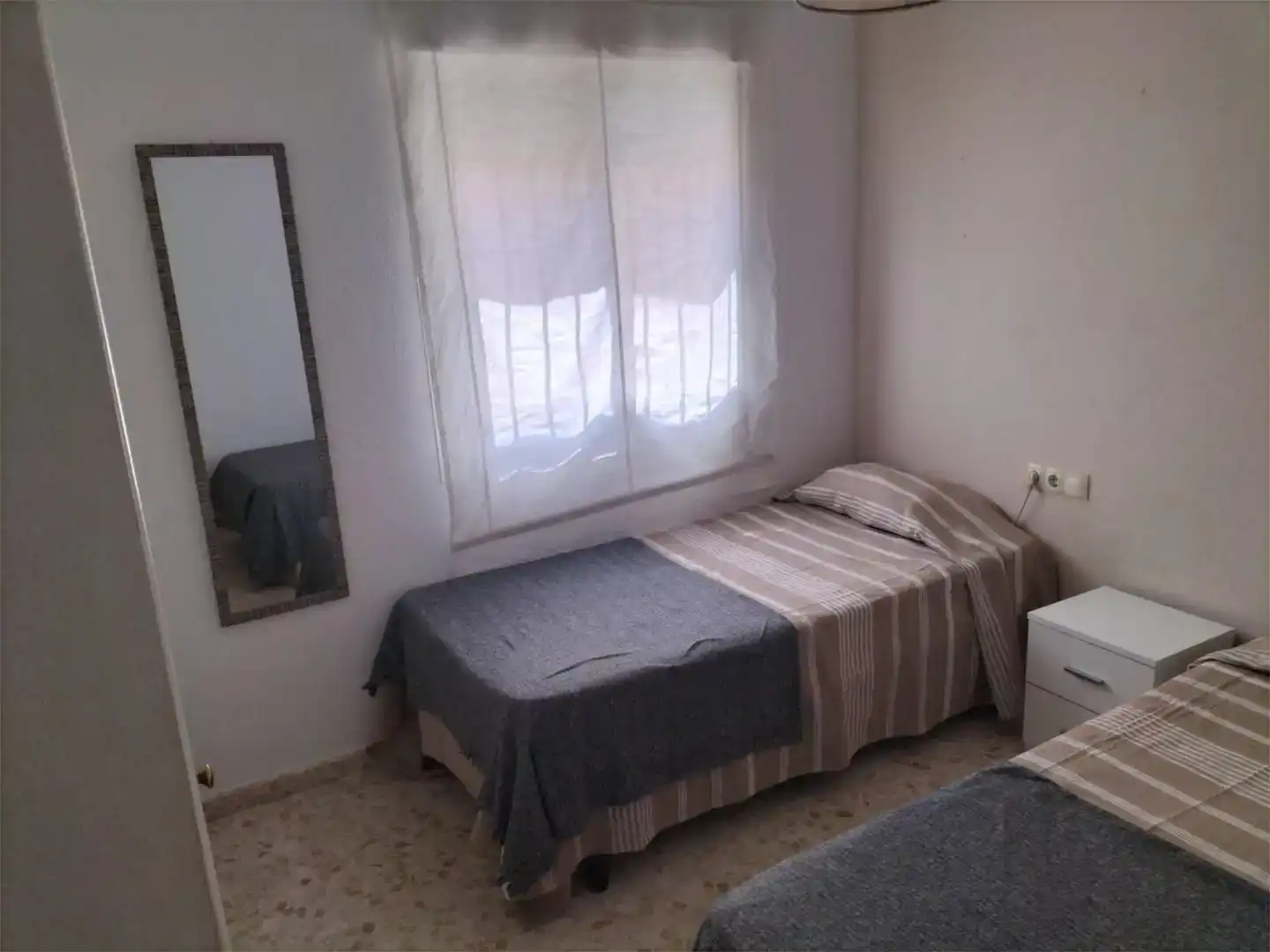Habitación de Dúplex de alquiler en Chipiona con Aire acondicionado, Amueblado y Balcón