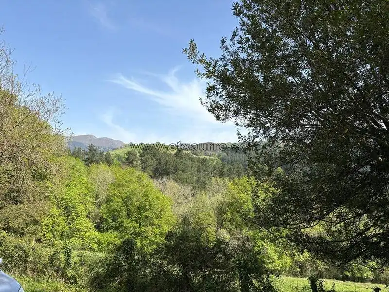 Country house zur Miete in Laudio / Llodio mit Heizung und Balkon