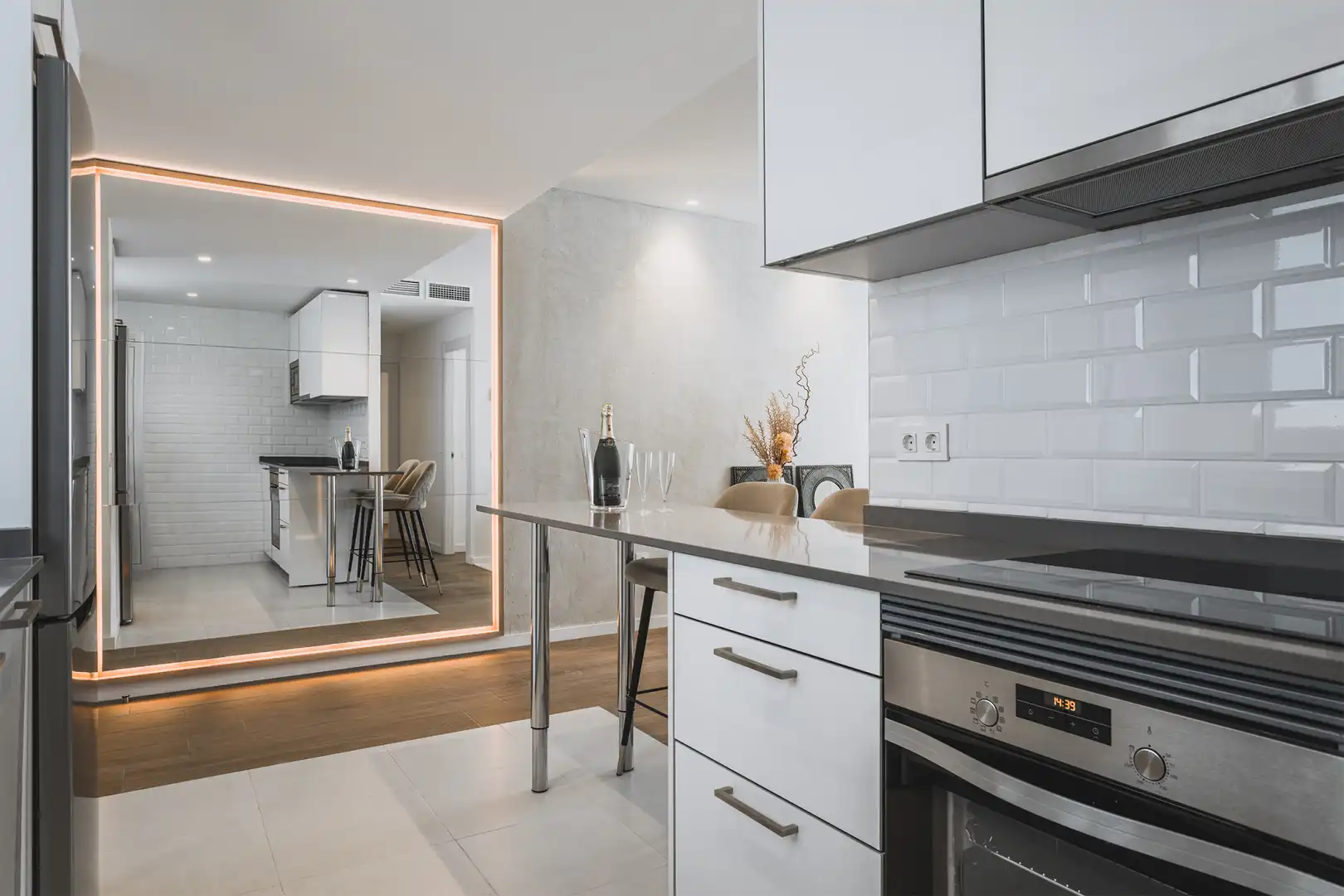 Cocina de Apartamento en venta en Marbella con Aire acondicionado, Terraza y Piscina