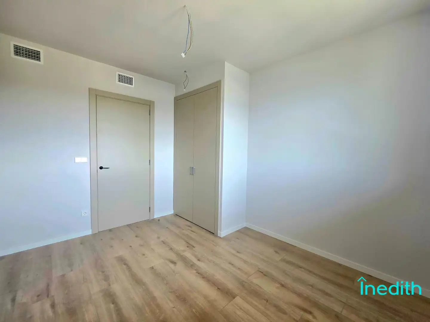 Habitación de Piso en venta en Sant Pere de Ribes con Aire acondicionado, Calefacción y Jardín privado