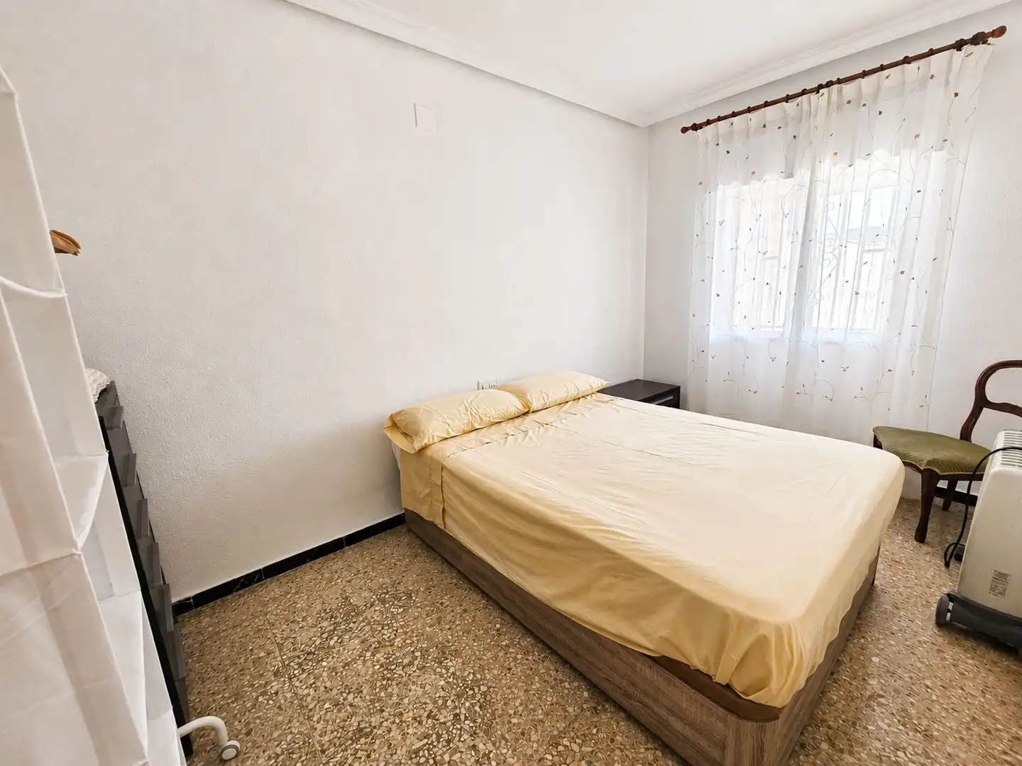 Schlafzimmer von Haus oder Chalet zum Verkauf in Castalla mit Heizung, Terrasse und Abstellraum
