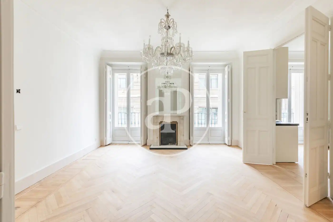 Habitación de Piso de alquiler en  Madrid Capital con Aire acondicionado, Calefacción y Amueblado
