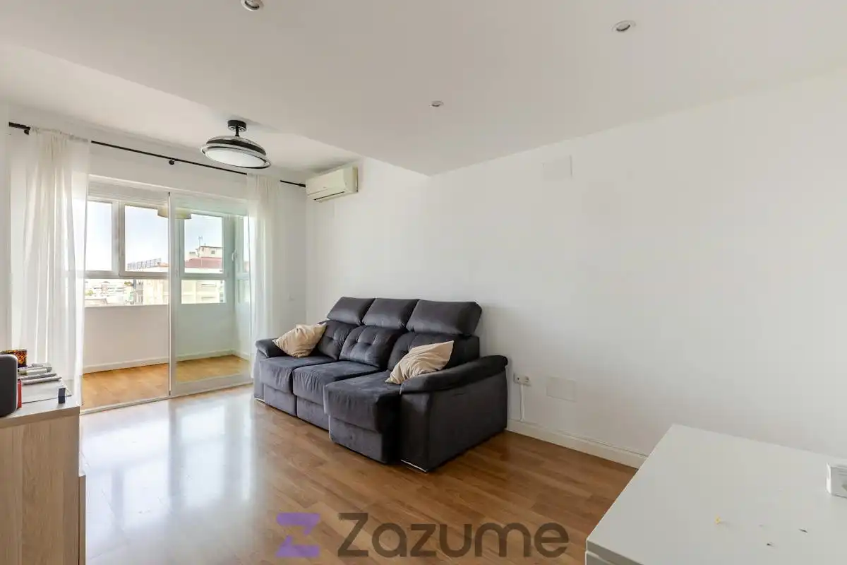 Wohnzimmer von Wohnung zur Miete in Madrid mit Klimaanlage, Heizung und Parkett