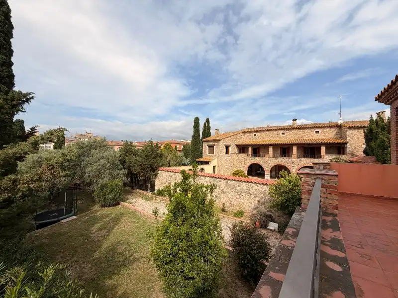 Casa con terraza en venta en Carrer de Figueres, imagen 84