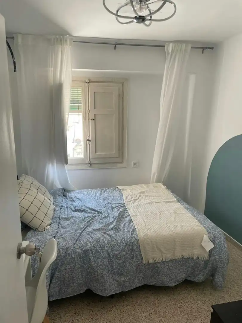 Bedroom of Flat for share in Alfafar, Valencia