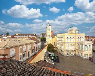 Vista exterior de Casa o xalet en venda en Guadalajara Capital amb Calefacció i Terrassa