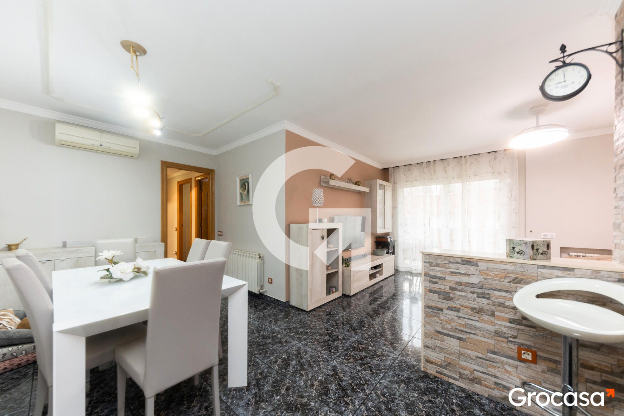 Pis en venda en Sant Vicenç Dels Horts amb Aire condicionat, Calefacció i Forn
