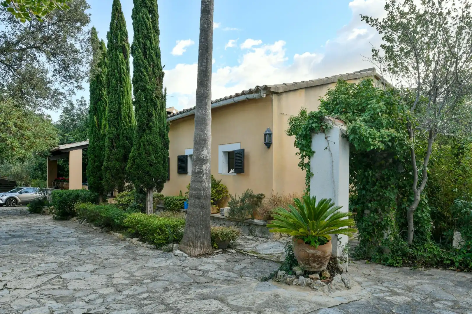 Vista exterior de Finca rústica en venta en Inca con Aire acondicionado, Jardín privado y Terraza