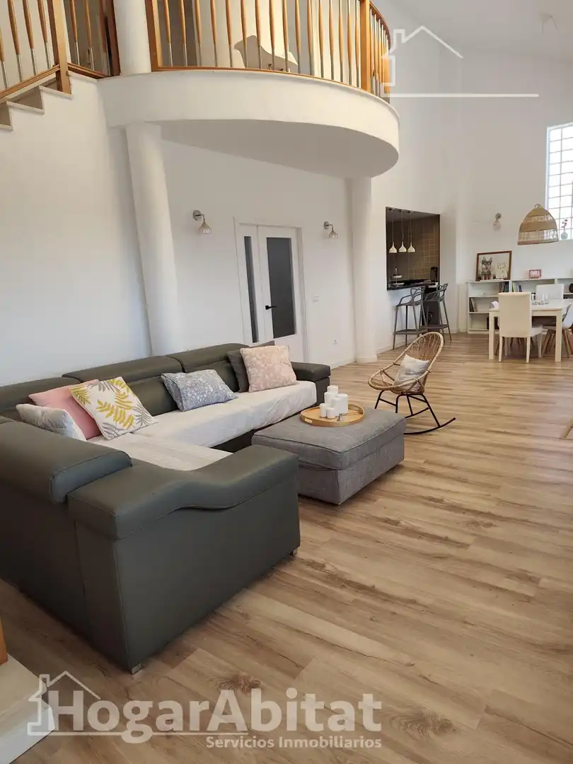 Living room of Houses for sale in Torrent  with Air Conditioner, Heating and Private garden