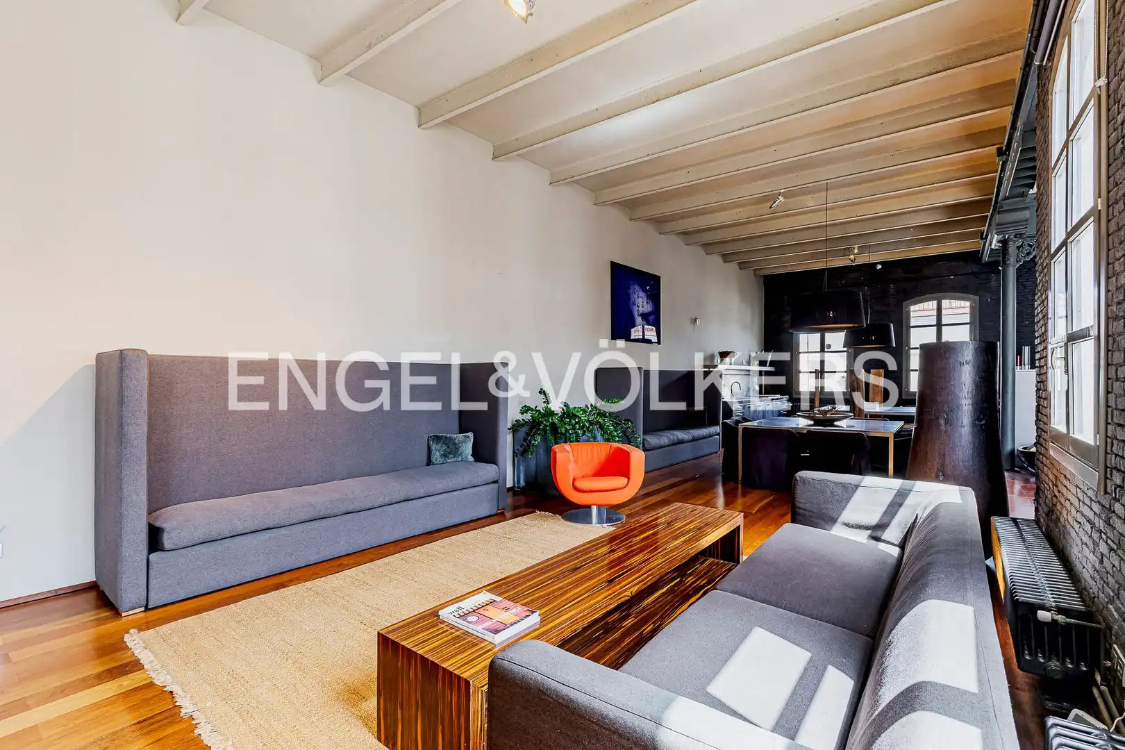 Sala de estar de Loft de alquiler en Barcelona con Aire acondicionado, Calefacción y Parquet