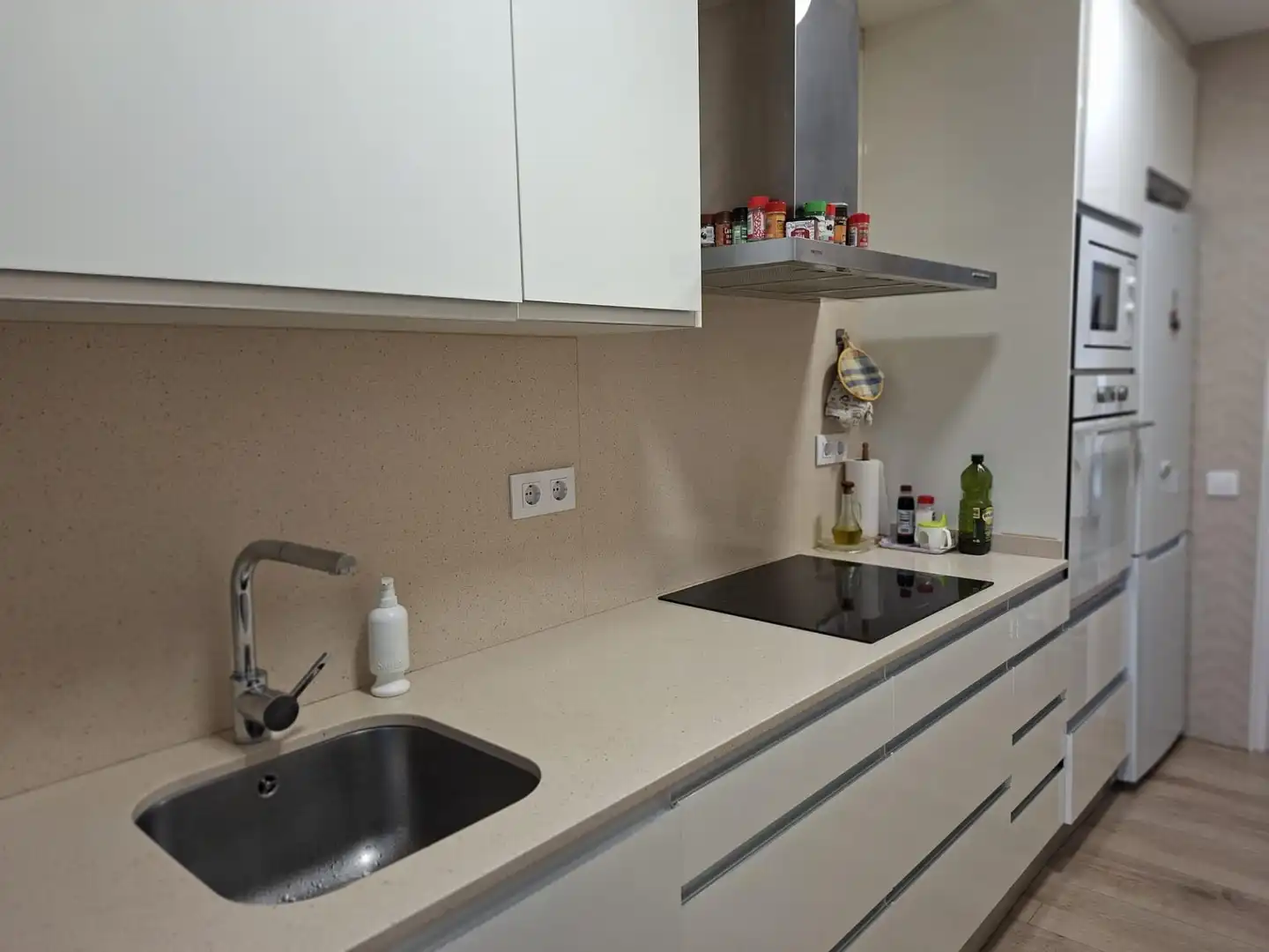 Cocina de Apartamento en venta en El Vendrell con Aire acondicionado, Jardín privado y Terraza