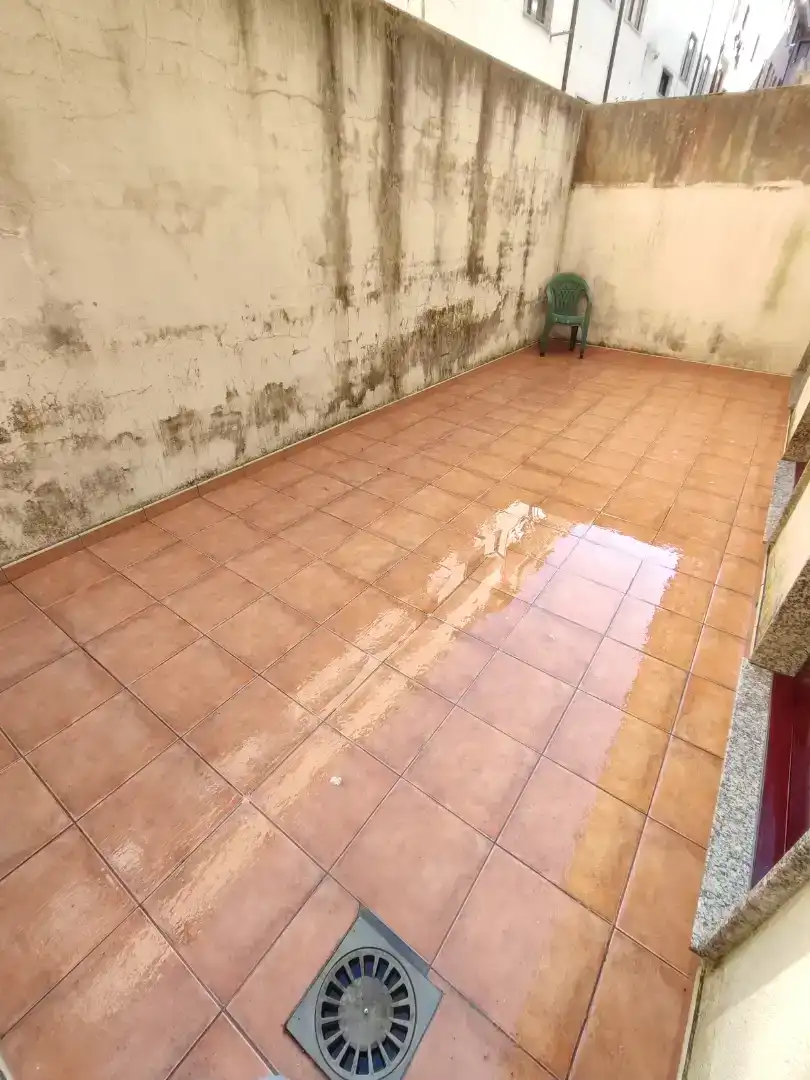Terraza de Piso de alquiler en Ribeira con Parquet, Trastero y Amueblado