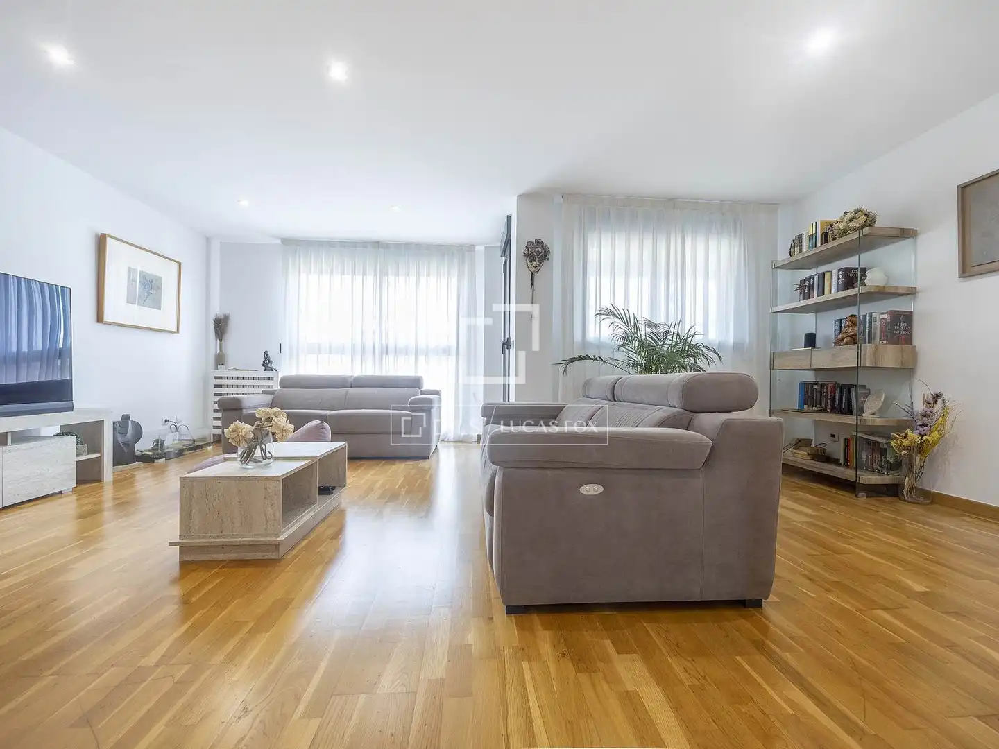 Wohnzimmer von Wohnung zum Verkauf in Valencia mit Klimaanlage, Heizung und Privatgarten