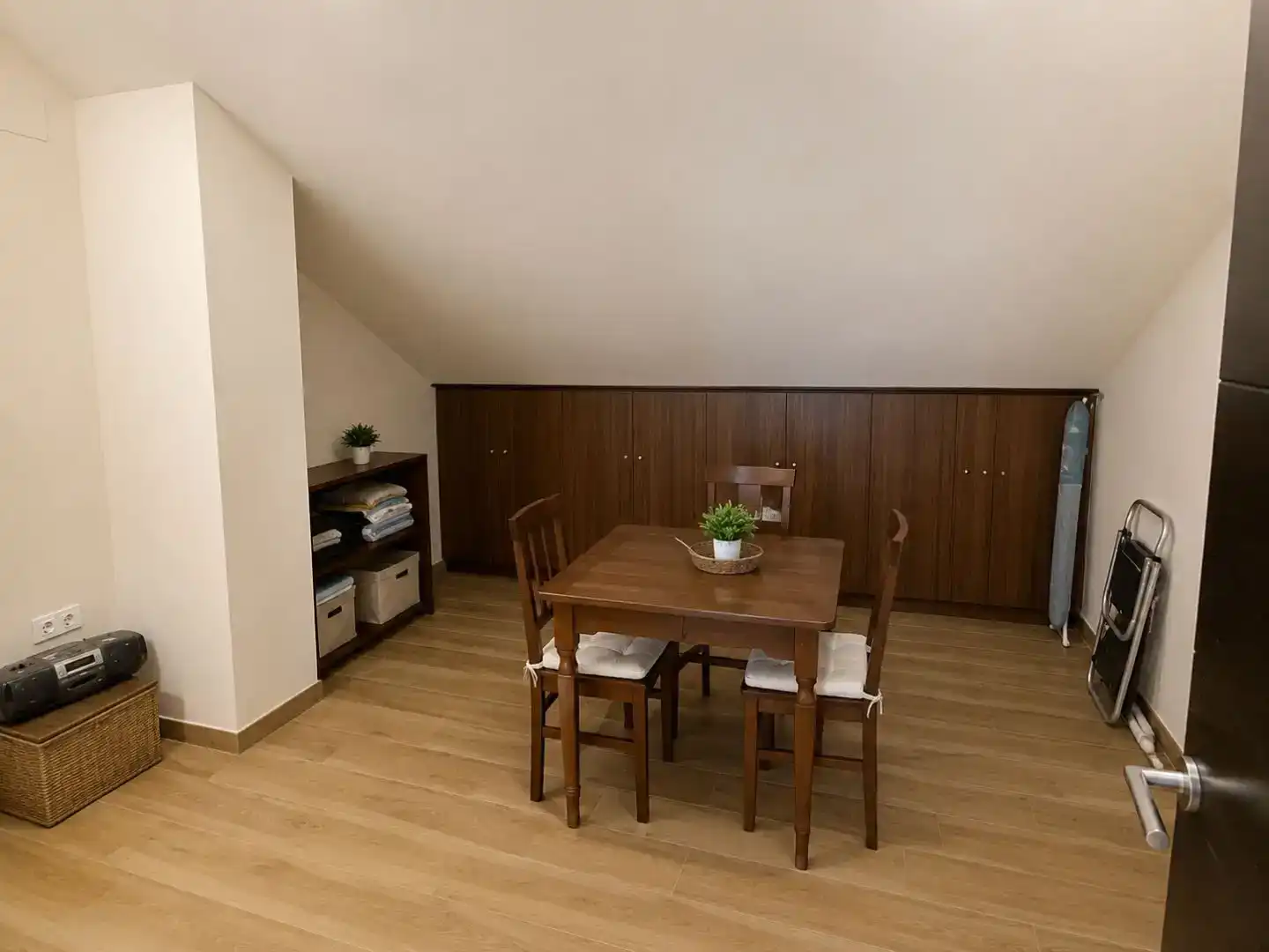 Comedor de Casa adosada en venta en Fernán-Núñez, Córdoba
