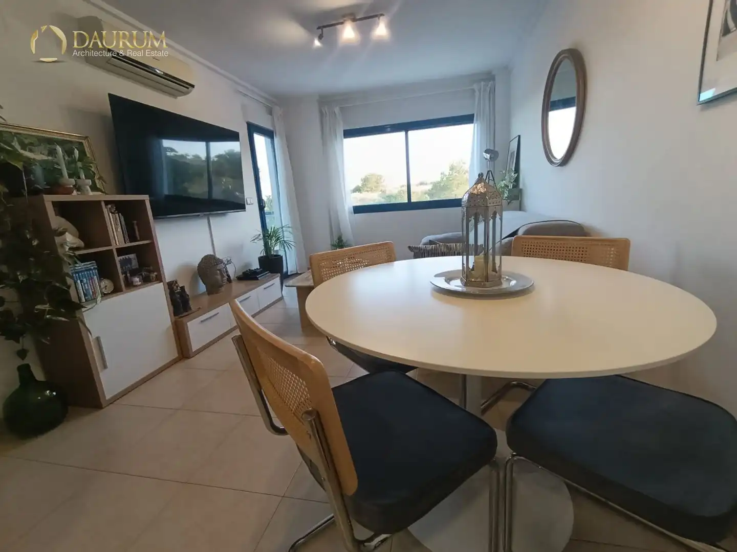 Menjador de Apartament en venda en Alicante / Alacant amb Aire condicionat, Calefacció i Terrassa