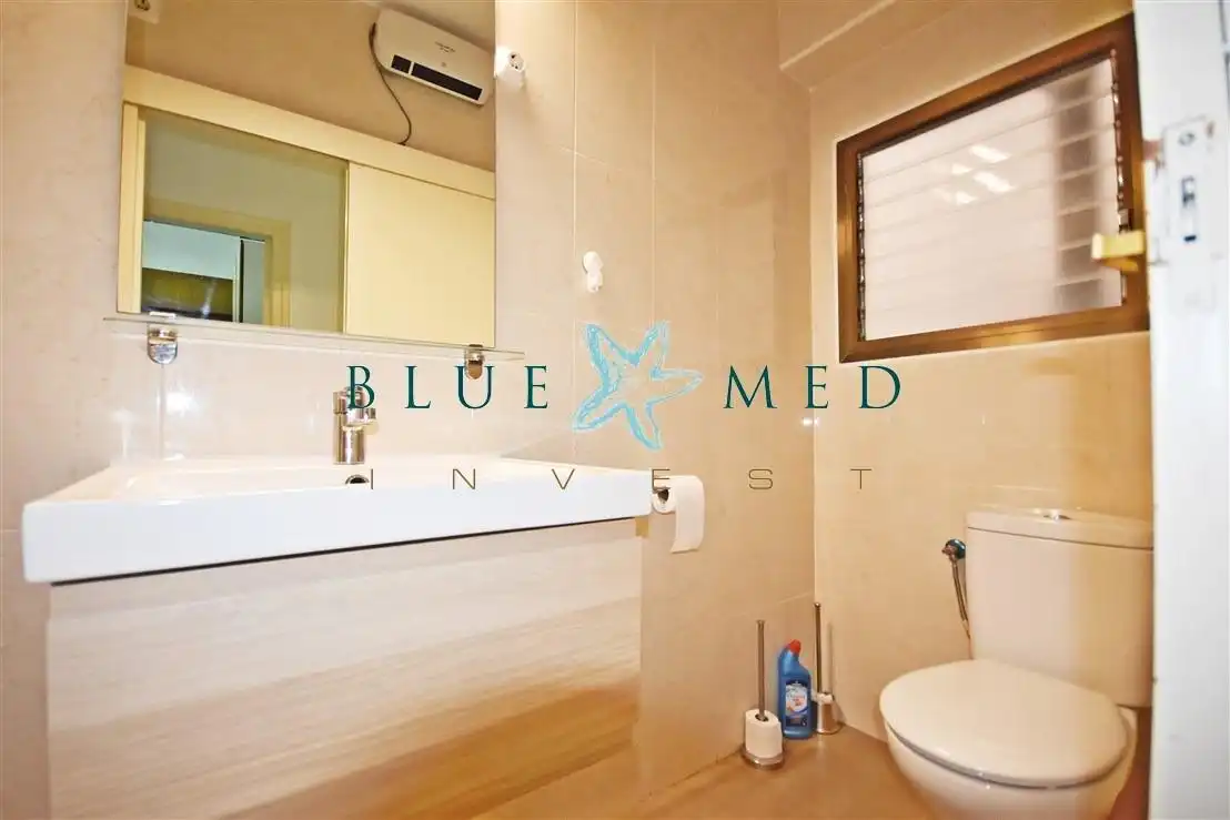 Baño de Piso en venta en Mazarrón con Aire acondicionado, Calefacción y Terraza