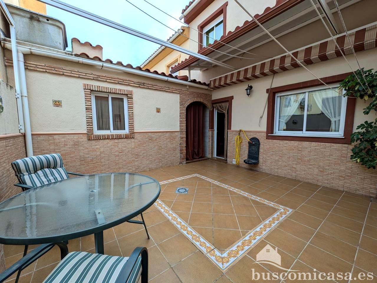 Terrassa de Casa o xalet en venda en Linares amb Aire condicionat, Calefacció i Traster