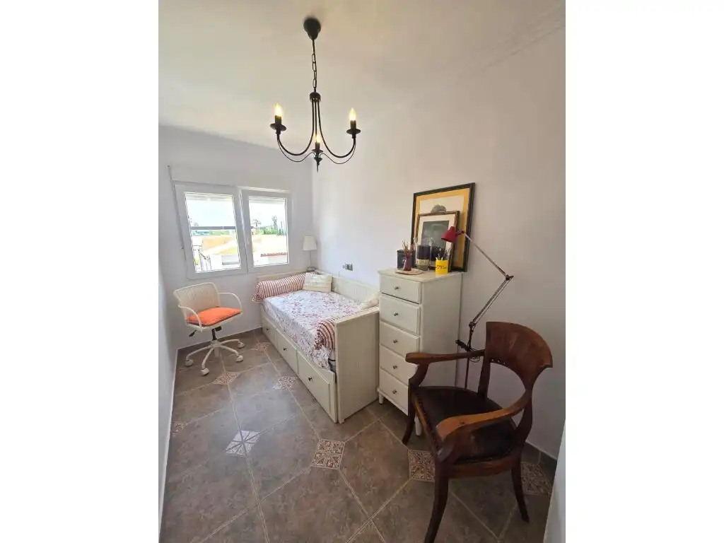 Habitación de Casa o chalet en venta en Torrevieja con Piscina y Amueblado