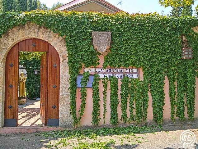 Casa-chalet en Venta en Calle Río Cinca, 24 en Zuera