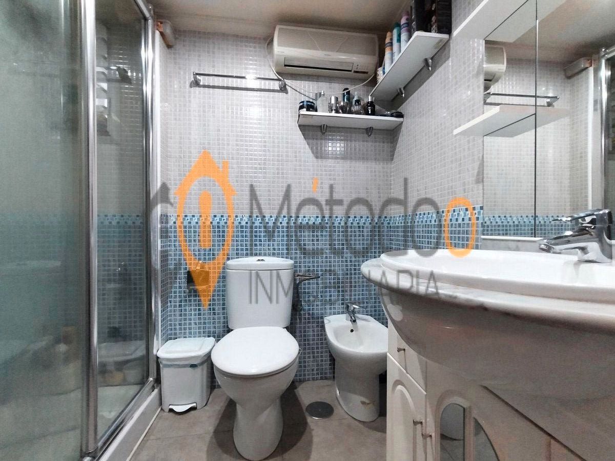 Baño de Piso en venta en  Sevilla Capital con Aire acondicionado y Calefacción