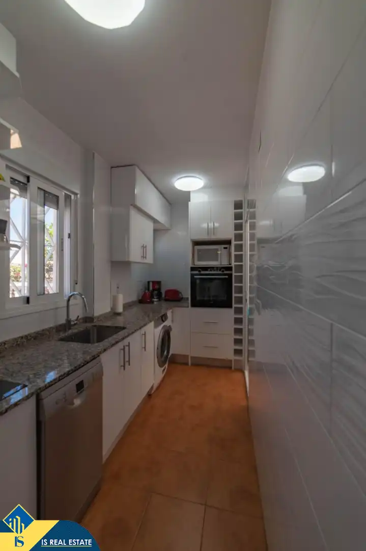 Casa a schiera con piscina in vendita a Zona Carrefour - Urbanizaciones, imagen 9
