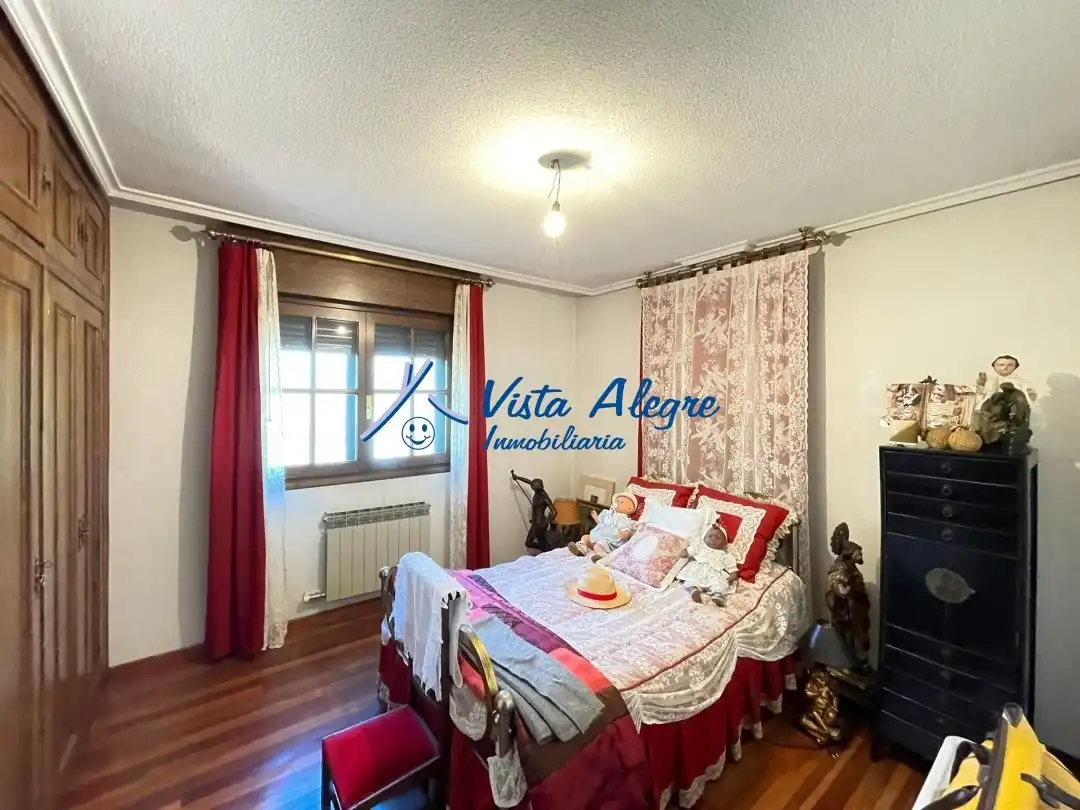 Bedroom of Buildings for sale in Fresneña