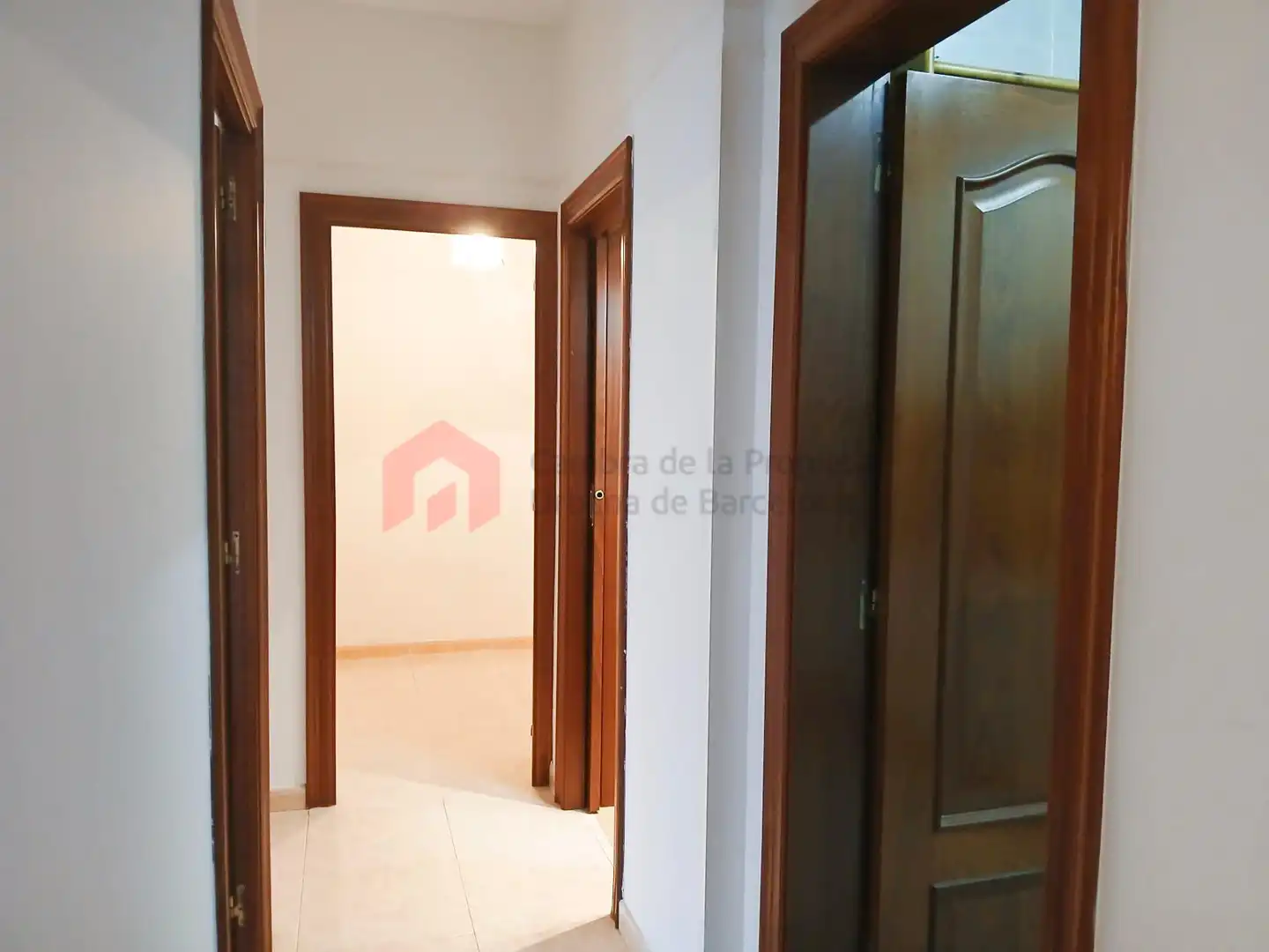 Wohnung zum Verkauf in Barcelona mit Terrasse