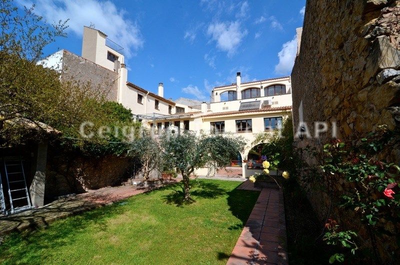 Garden of Country house for sale in Torroella de Montgrí  with Heating, Terrace and Swimming Pool