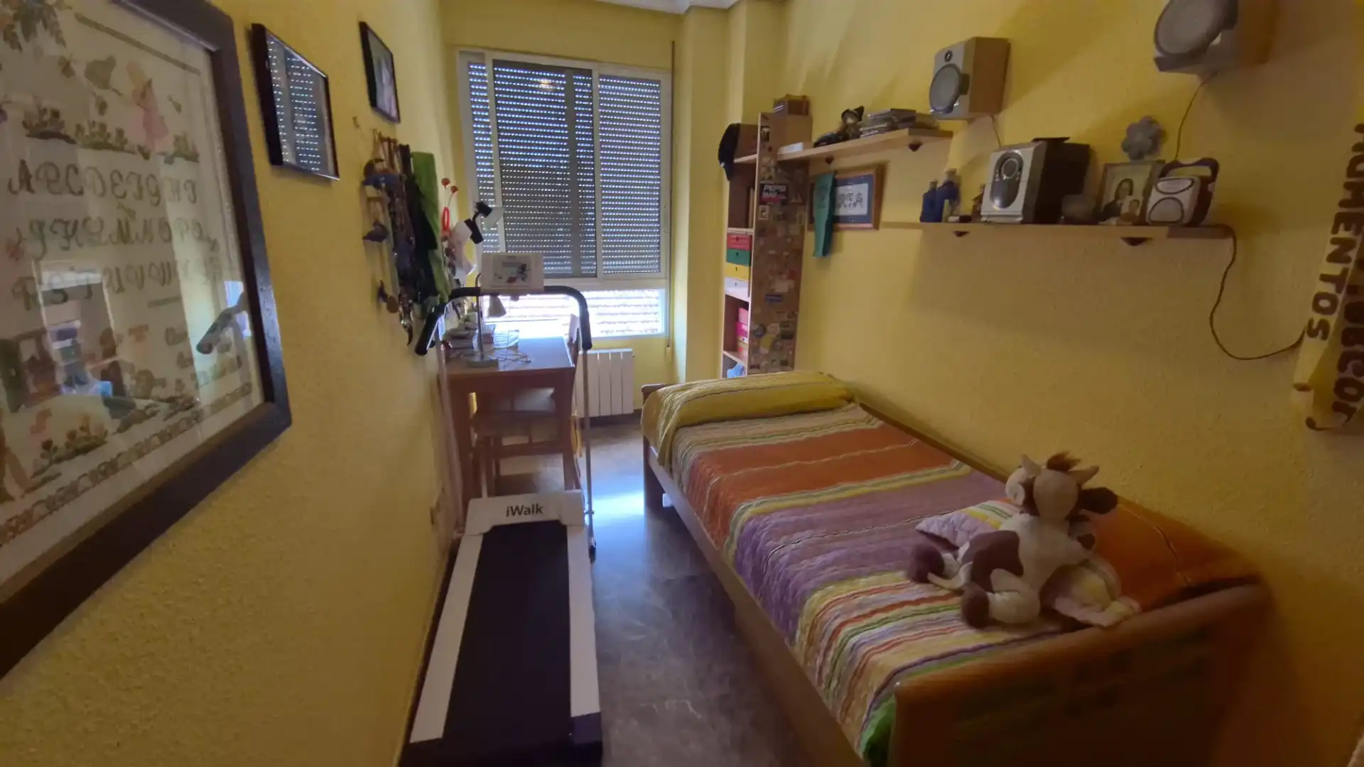 Habitación de Casa adosada en venta en Alcantarilla con Terraza, Trastero y Amueblado