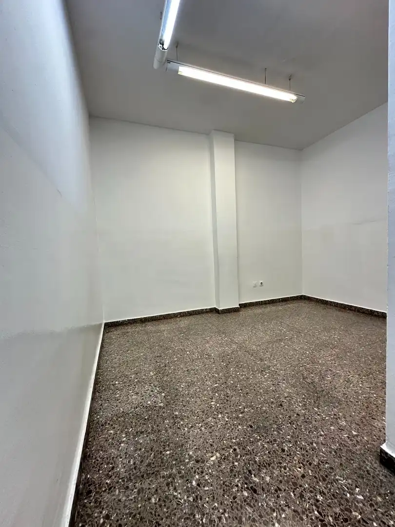 Ufficio con ascensore in affitto a Òdena, imagen 3