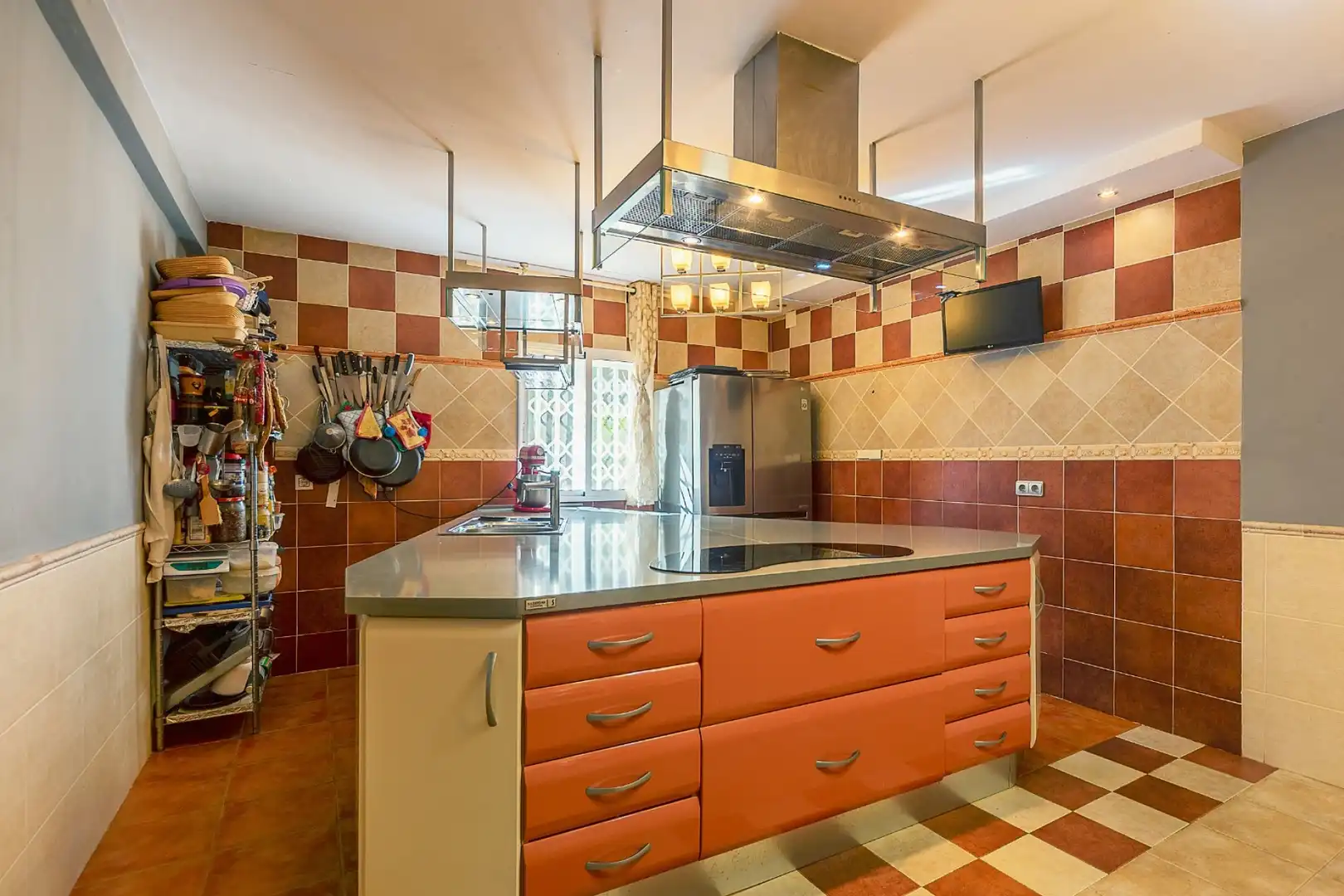 Küche von Haus oder Chalet zum Verkauf in Alicante / Alacant mit Schwimmbad